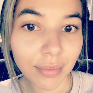 Meet your Posher, Britt